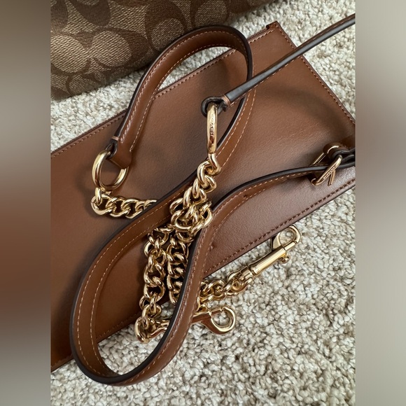 💕Beautiful💕 COACH Sage Series Crossbody monogram signature handbag purse - Picture 8 of 16